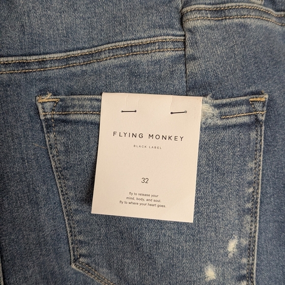 Flying Monkey Black Label Women's Blue  Flared Jeans Size 32 - Picture 6 of 15